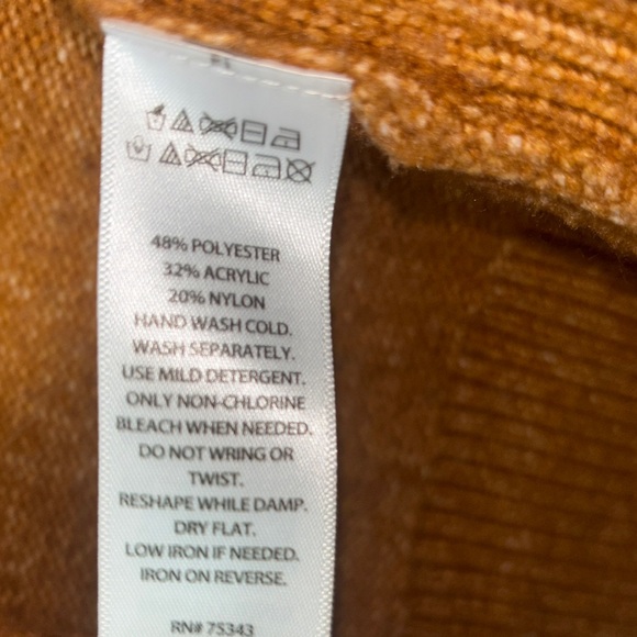 Jessica Simpson Brown Cable Knit V-Neck Sweater Vest - Picture 5 of 5